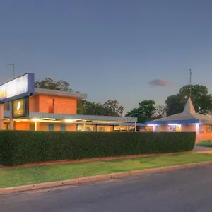 Binalong Motel