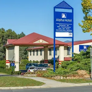 Hotel Alpha ****